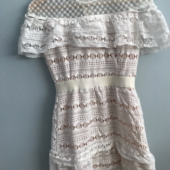 White lace dress - Picture 5 of 5